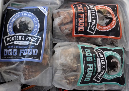 Raw pet foods from Porter's Pride at Ballard Farmers Market. Copyright Zachary D. Lyons.